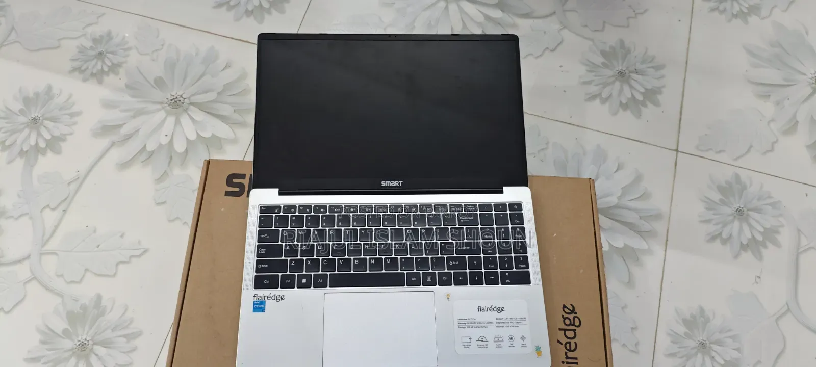 Laptop 8GB Intel Core i3 SSD 512GB