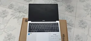 Laptop 8GB Intel Core i3 SSD 512GB