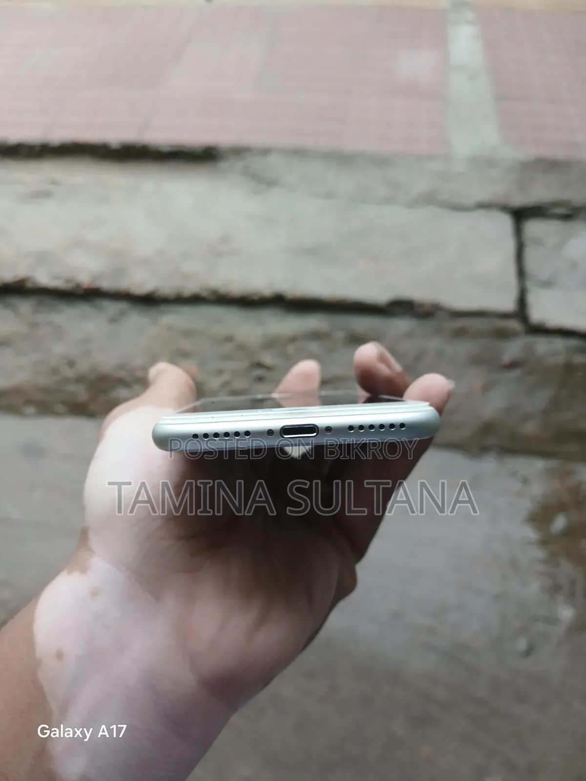 Apple iPhone 8 128 GB White
