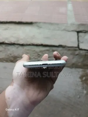Apple iPhone 8 128 GB White