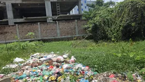 রাজউকের ৭ তালা প্ল্যান পাস করা পোনে তিন কাঠা জমি বিক্রি