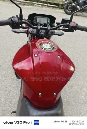 সুজুকি জিক্সার ২০২১ পার্পল