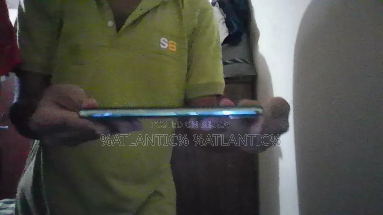 Vivo Y17 256 GB Blue
