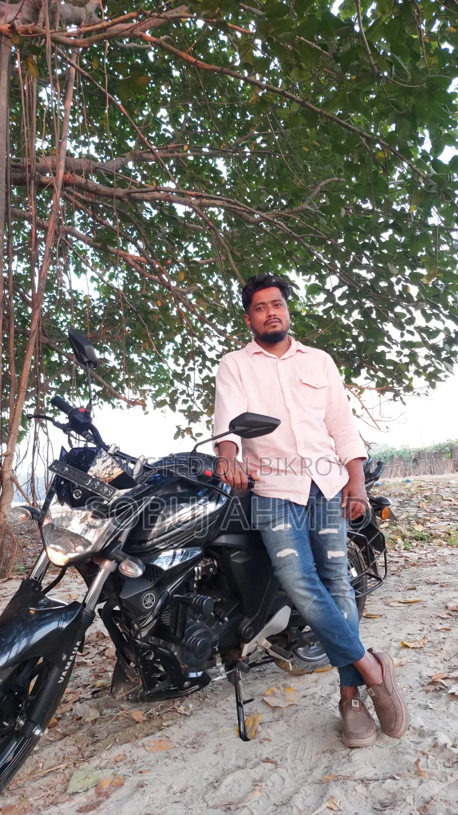 ইয়ামাহা এফজেডএস ভি২ ২০২৫ ব্ল্যাক