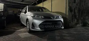 Toyota Corolla Fielder 1.5 Hybrid FWD 2021 Silver