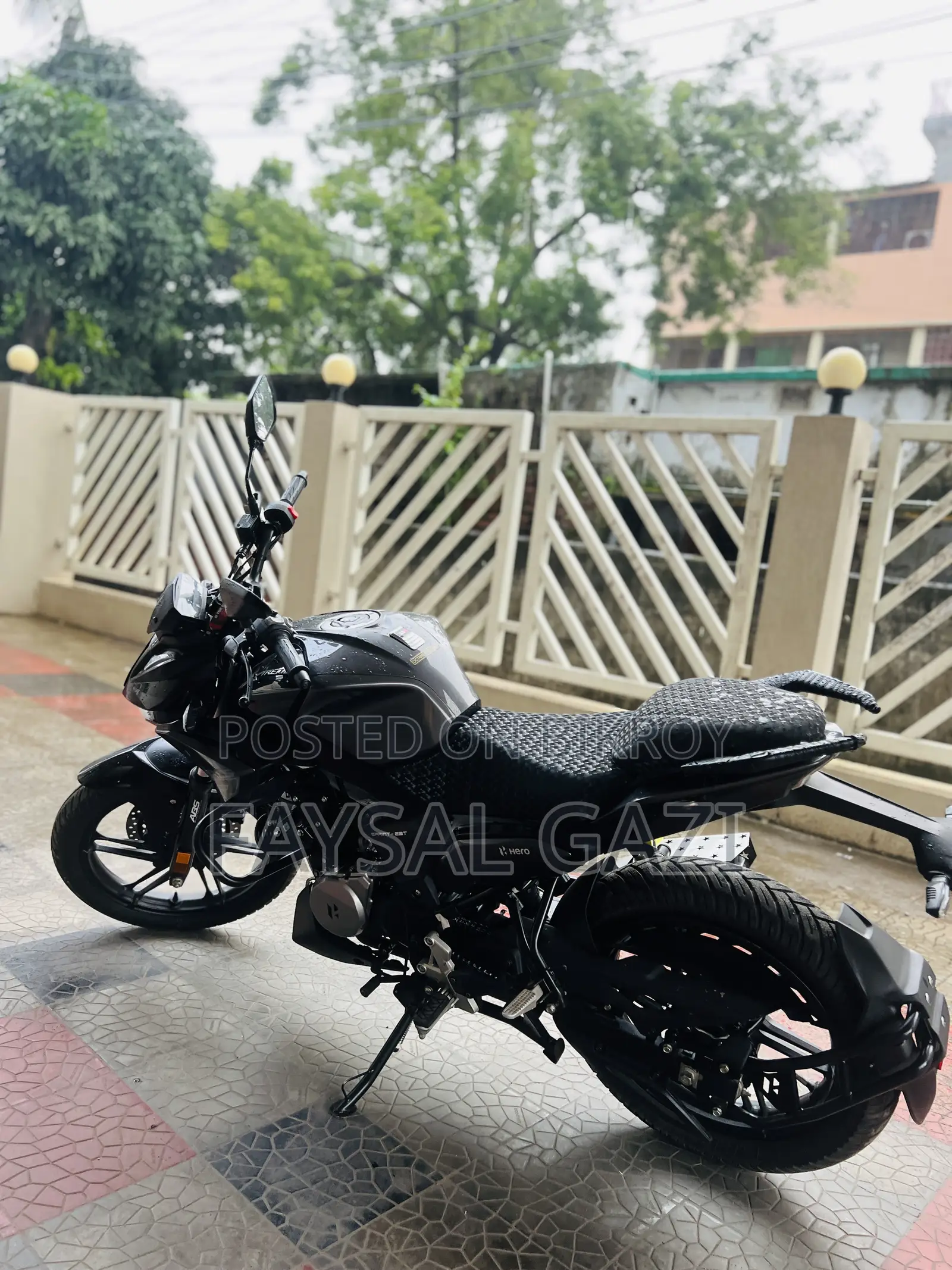 নতুন হিরো এক্সট্রিম ১২৫আর ২০২৬ কালো