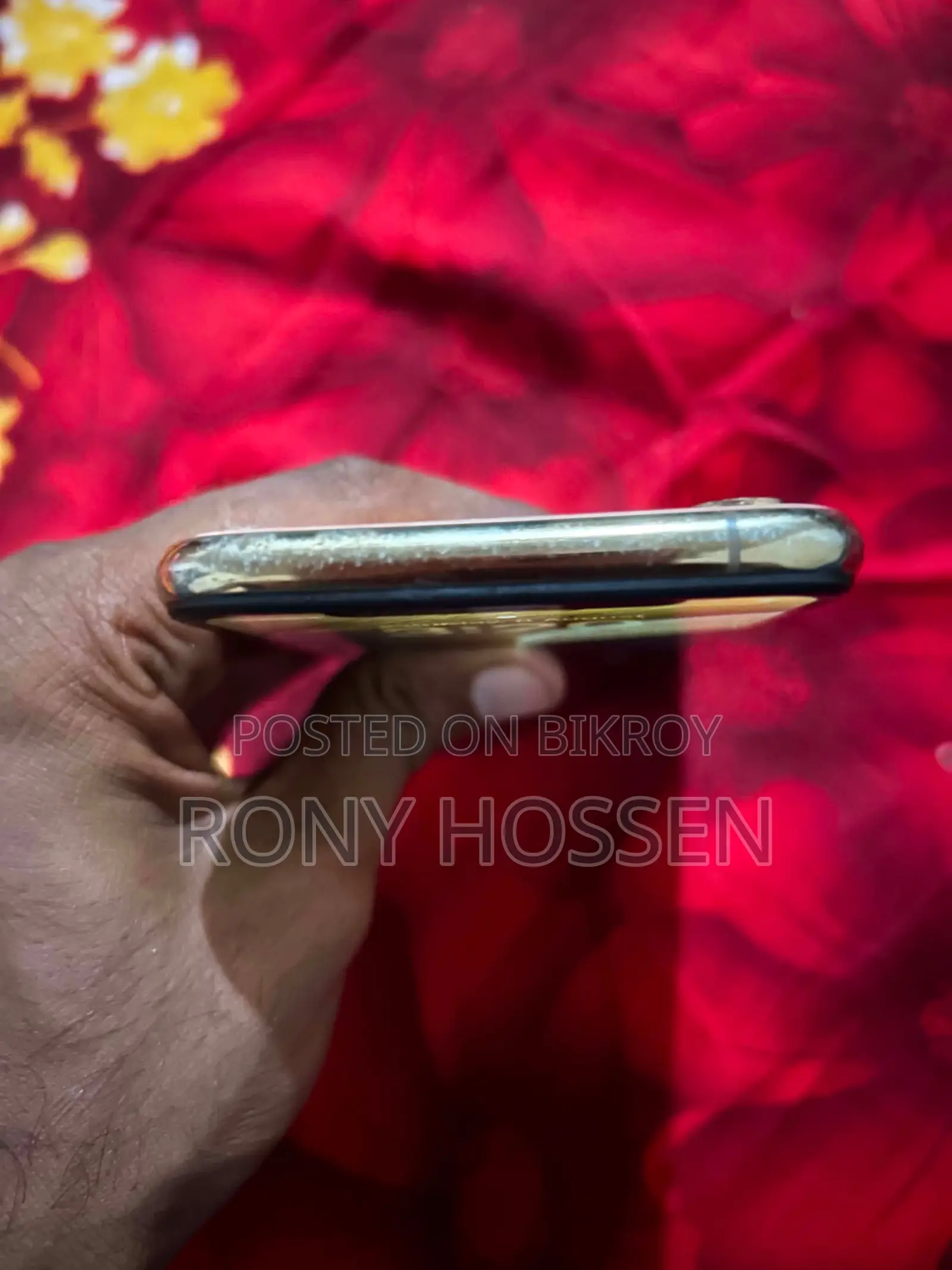 অ্যাপল আইফোন এক্সএস ৬৪ জিবি গোল্ড