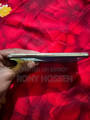 অ্যাপল আইফোন এক্সএস ৬৪ জিবি গোল্ড