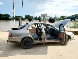 টয়োটা করোল্লা ১৯৯২ গ্রে