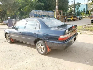 Toyota Corolla 1992 Blue