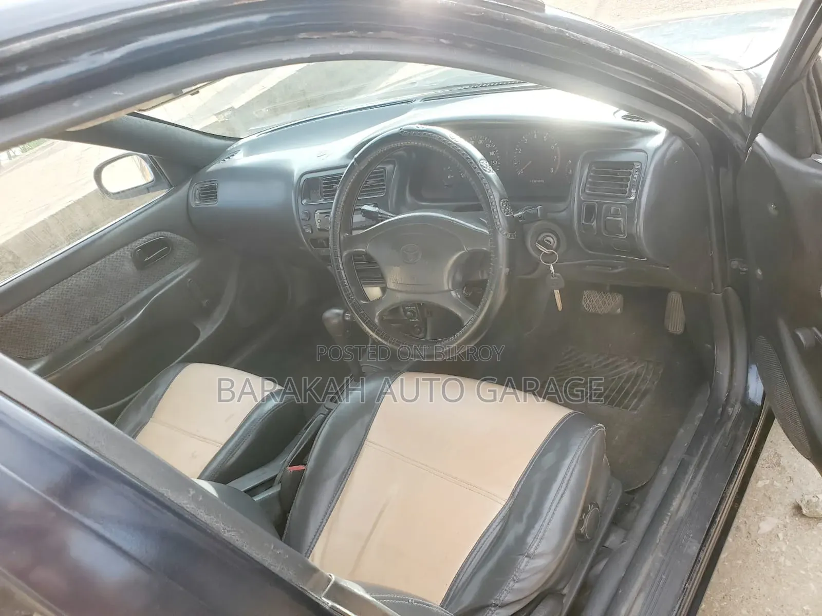Toyota Corolla 1992 Blue