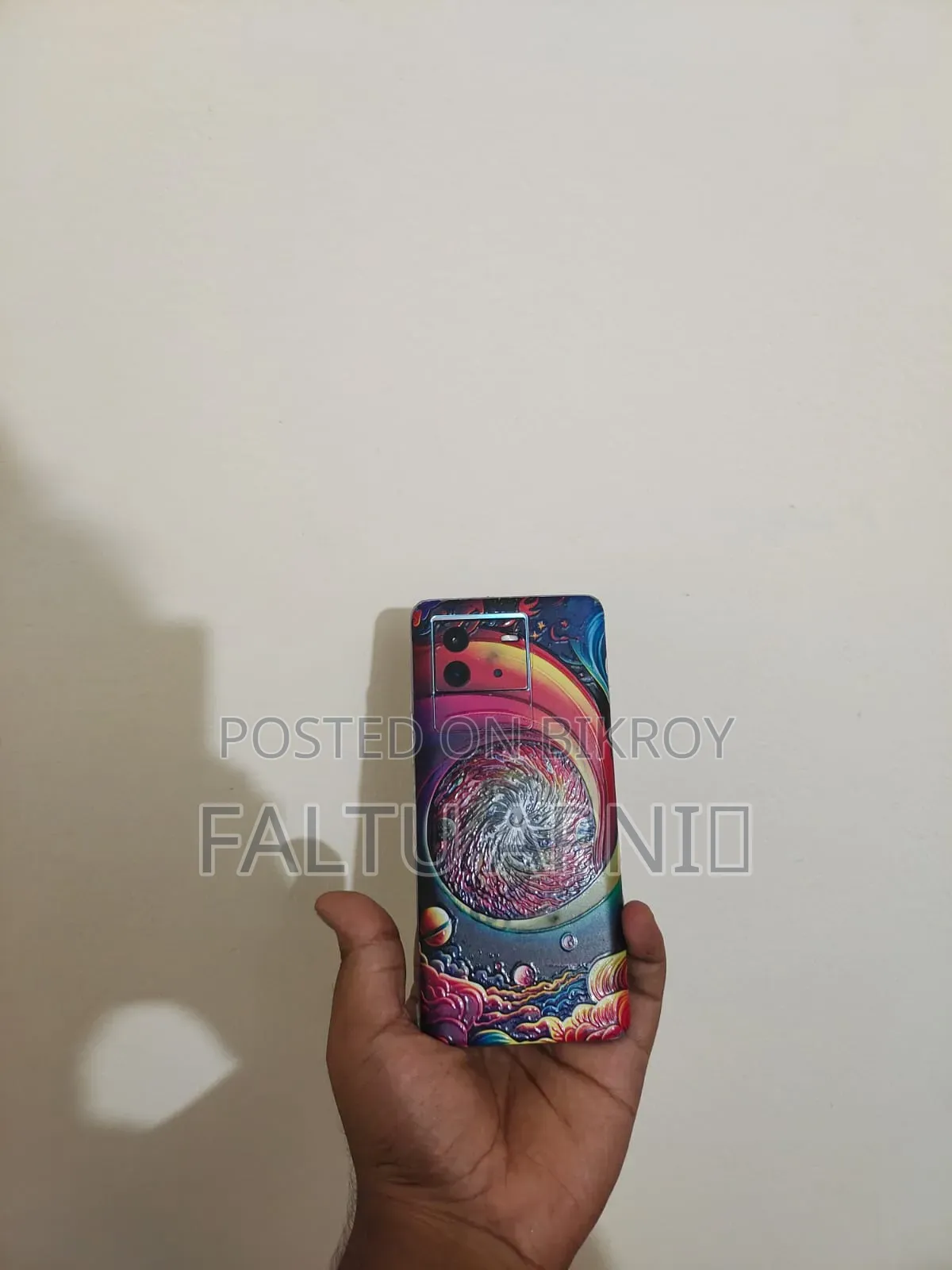 নতুন ভিভো আইকিউও ১২৮ জিবি সিলভার