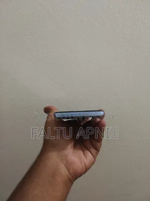নতুন ভিভো আইকিউও ১২৮ জিবি সিলভার