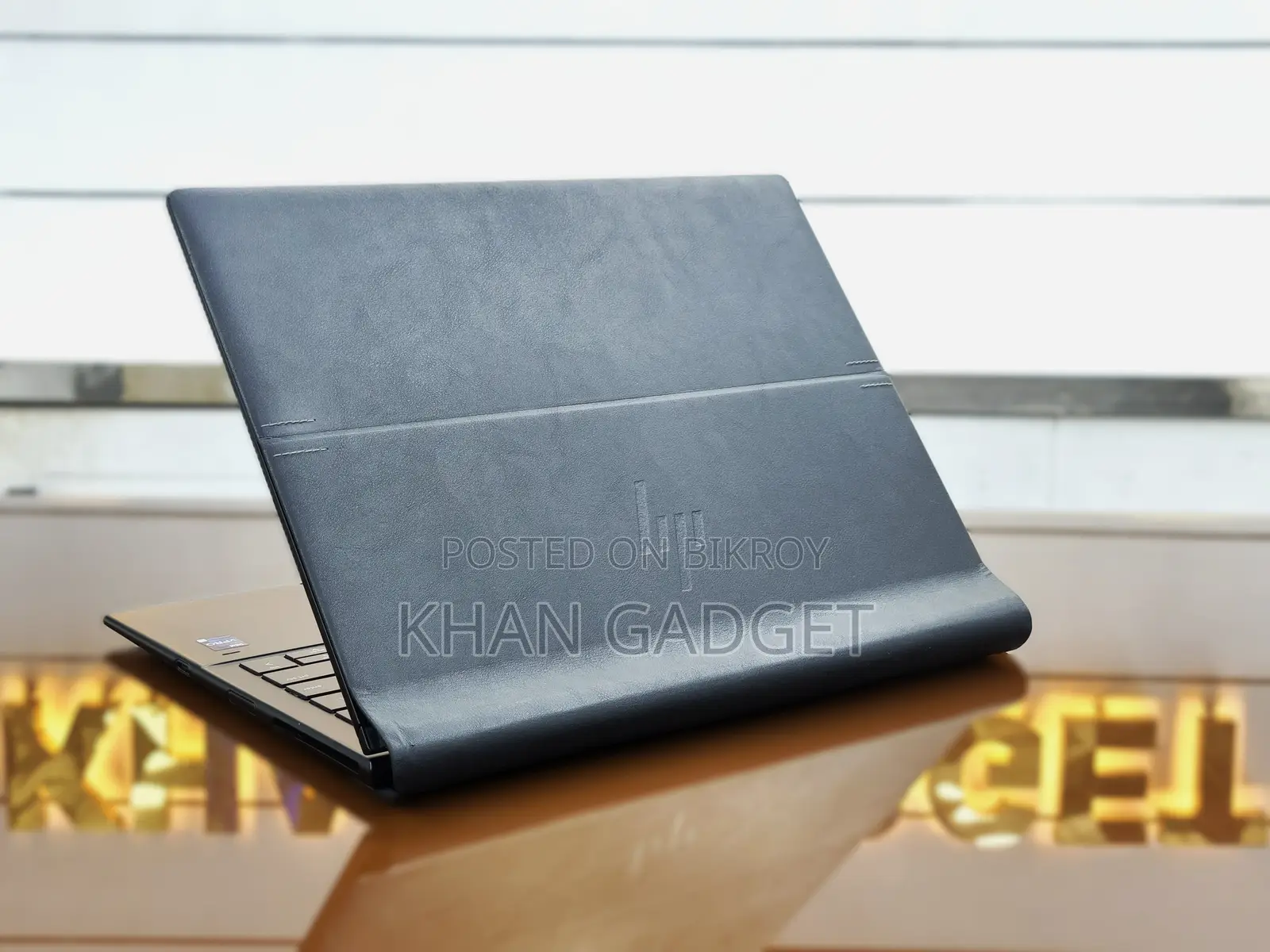 Laptop HP Dragonfly Folio 32GB Intel Core i7 SSD 256GB