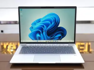 Laptop HP EliteBook 640 G11 8GB Intel Core Ultra 5 SSD 512GB