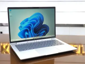 Laptop HP EliteBook 640 G11 8GB Intel Core Ultra 5 SSD 512GB