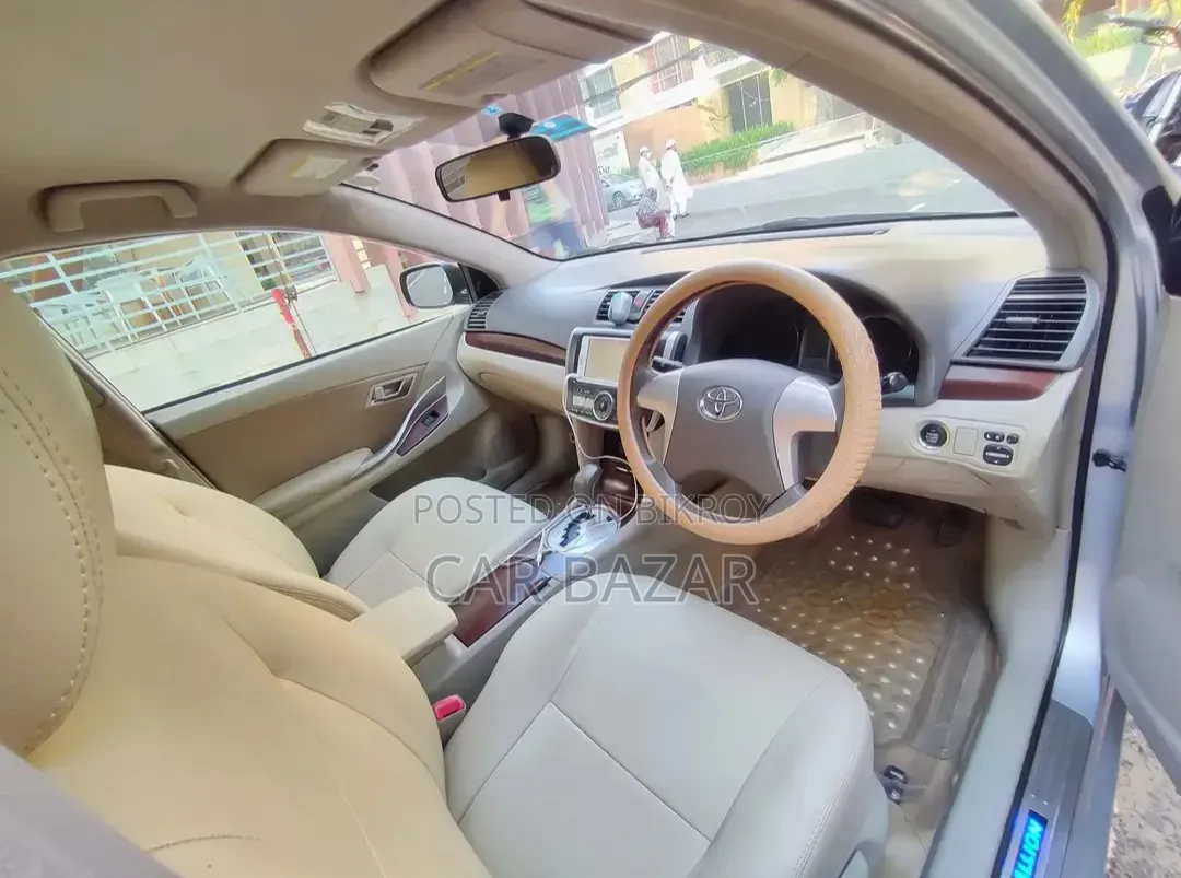 Toyota Allion 2012 Silver