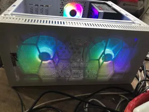 Gigabyte GA-H110MSTX-HD3-ZK 8GB Intel Core i3 HDD+SSD 1T