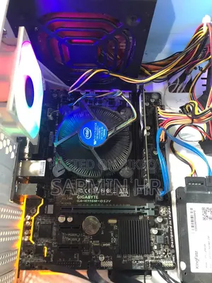 Gigabyte GA-H110MSTX-HD3-ZK 8GB Intel Core i3 HDD+SSD 1T