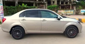 Toyota Axio 1.5 G 2WD 2012 Gold