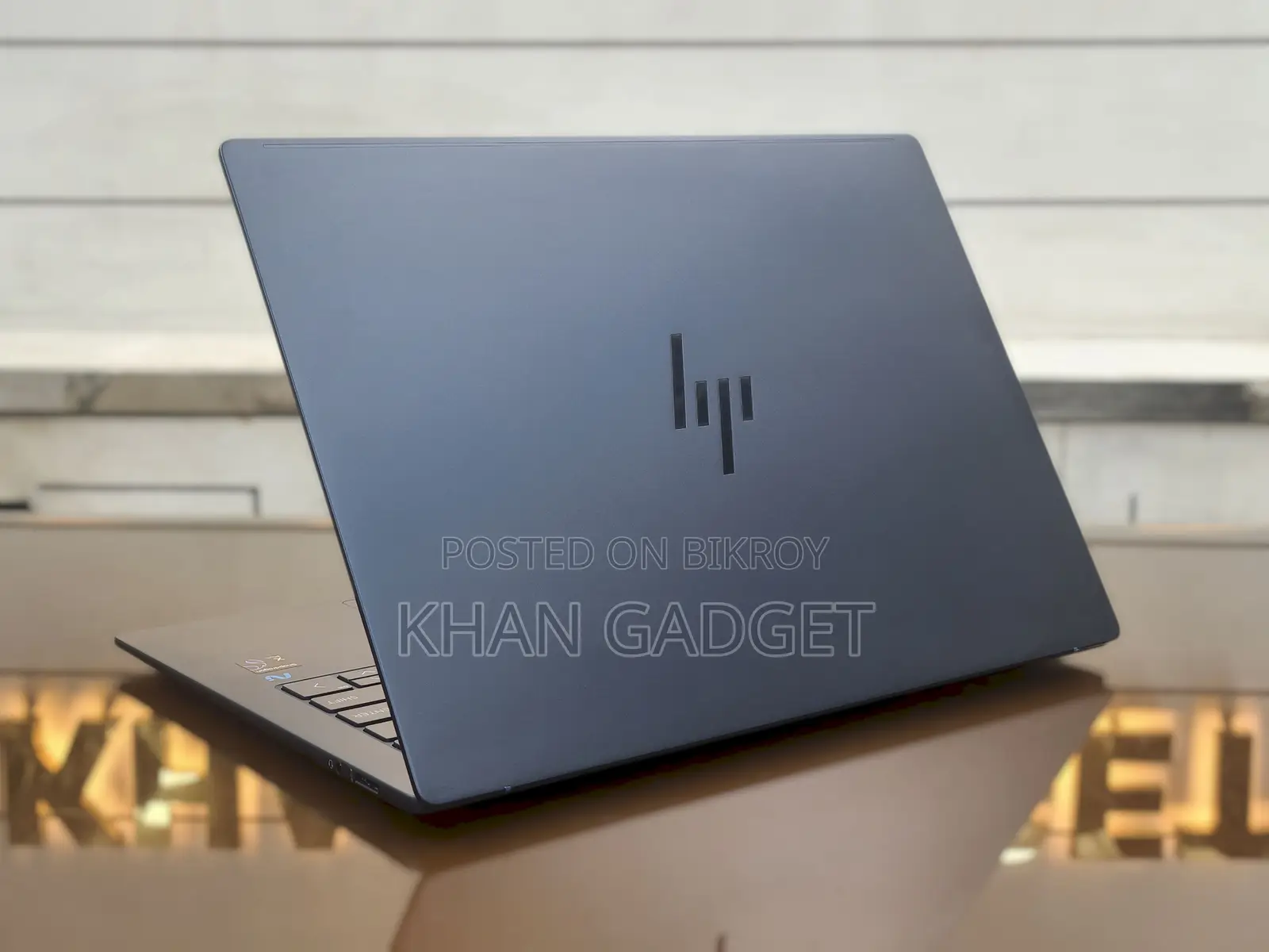 Laptop HP Elitebook Ultra G1i 16GB Qualcomm Snapdragon X Plus SSD 1T