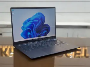 ল্যাপটপ HP Elitebook Ultra G1i 16GB কোয়ালকম স্ন্যাপড্রাগন এক্স প্লাস এসএসডি ১টি