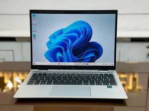 Laptop HP Elitebook 830 G11 16GB Intel Core Ultra 7 SSD 512GB