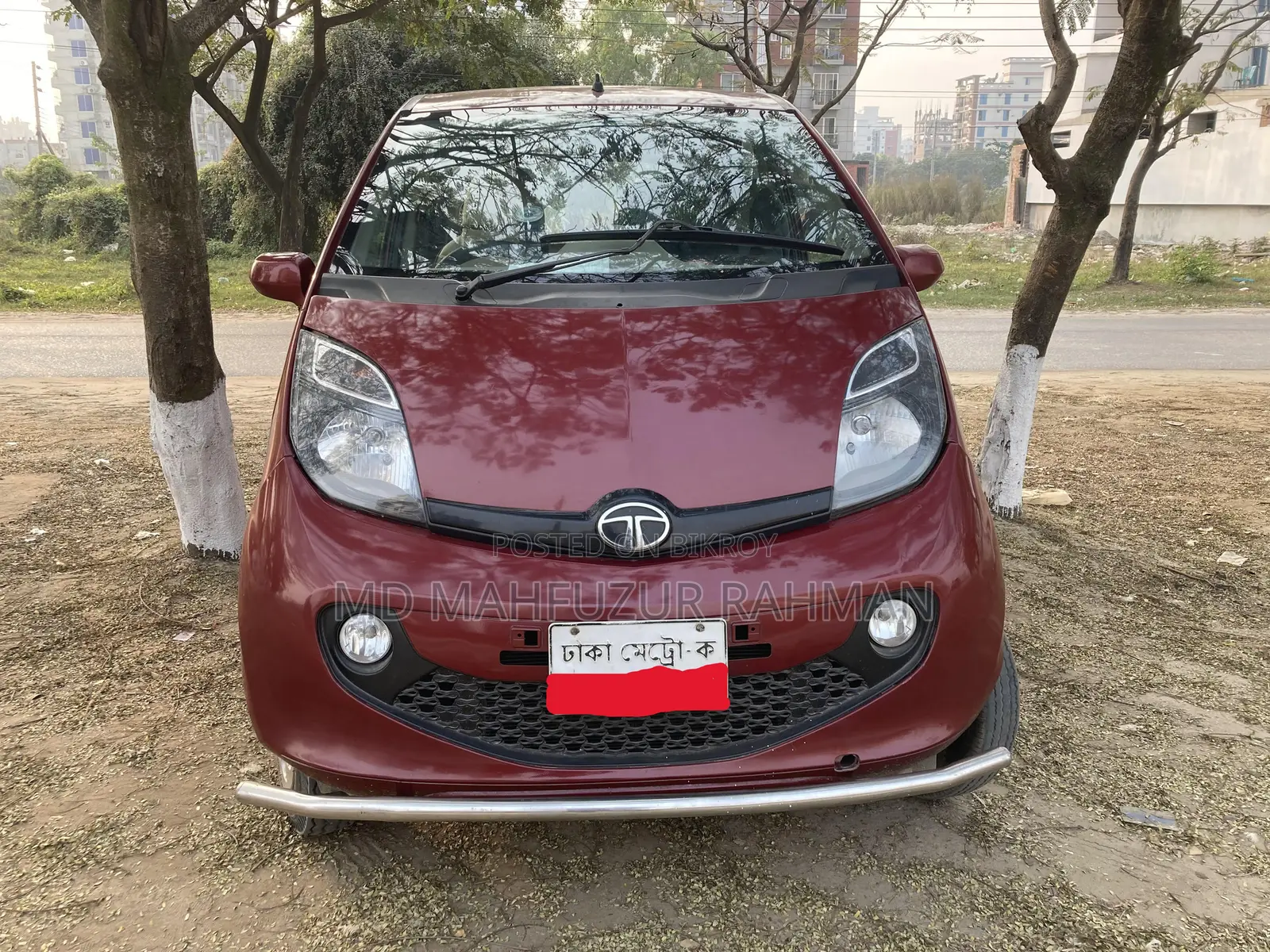 টাটা ন্যানো ২০১৮ লাল