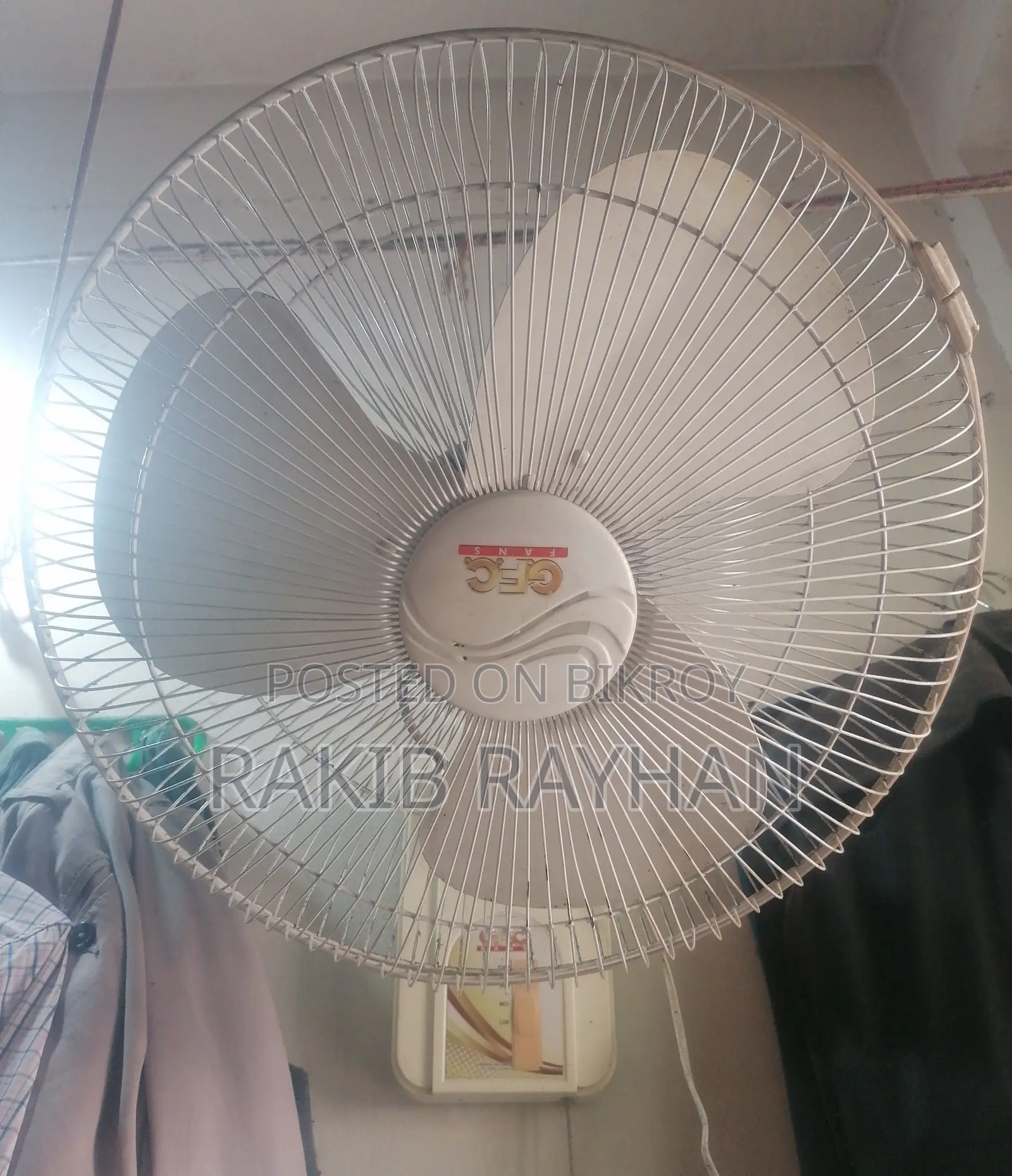 GFC Pakistani Wall Fan for sale. (GFC Moving Wall Fan (Used)
