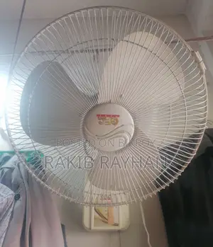 GFC Pakistani Wall Fan for sale. (GFC Moving Wall Fan (Used)