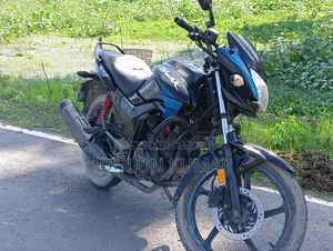 Hero Hunk 2021 Black