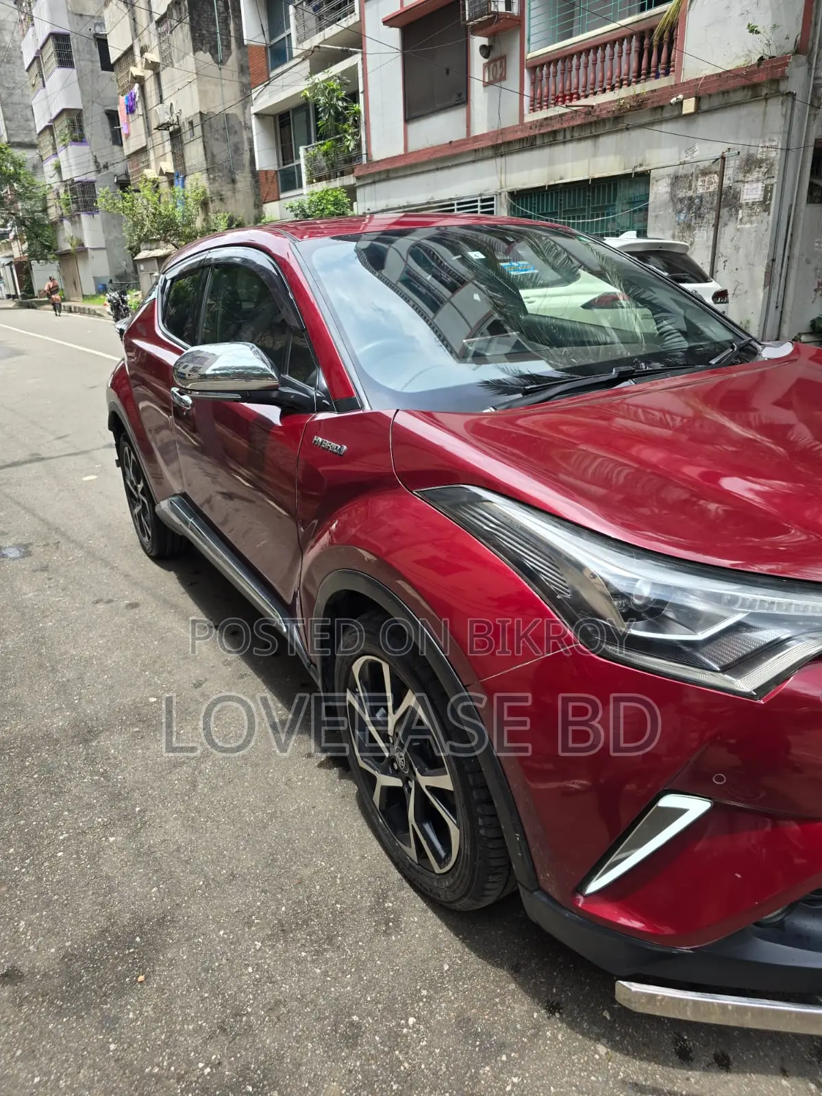 Toyota C-HR 2017 Red