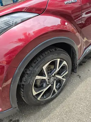 Toyota C-HR 2017 Red