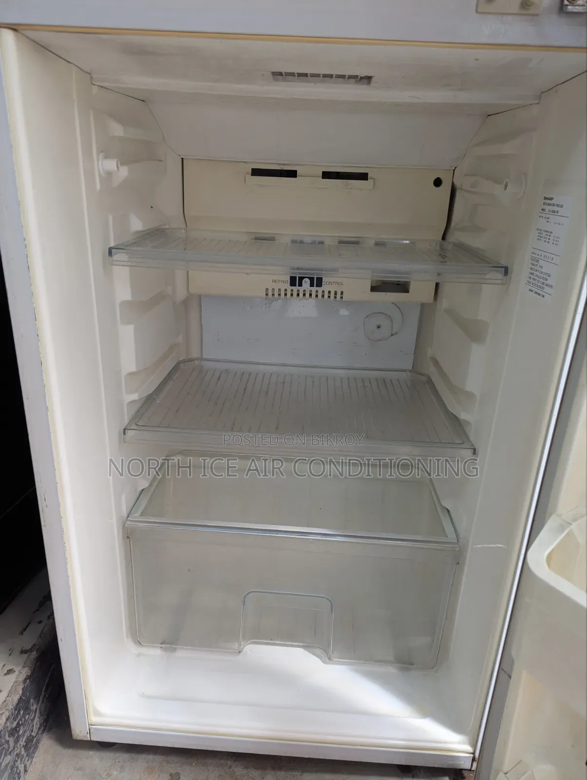 Sharp Mini Fridge 180 Ltr.