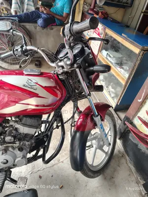 Bajaj CT 100 ES 2019 Red