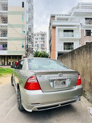 টয়োটা করোলা ২০০৬ বেইজ