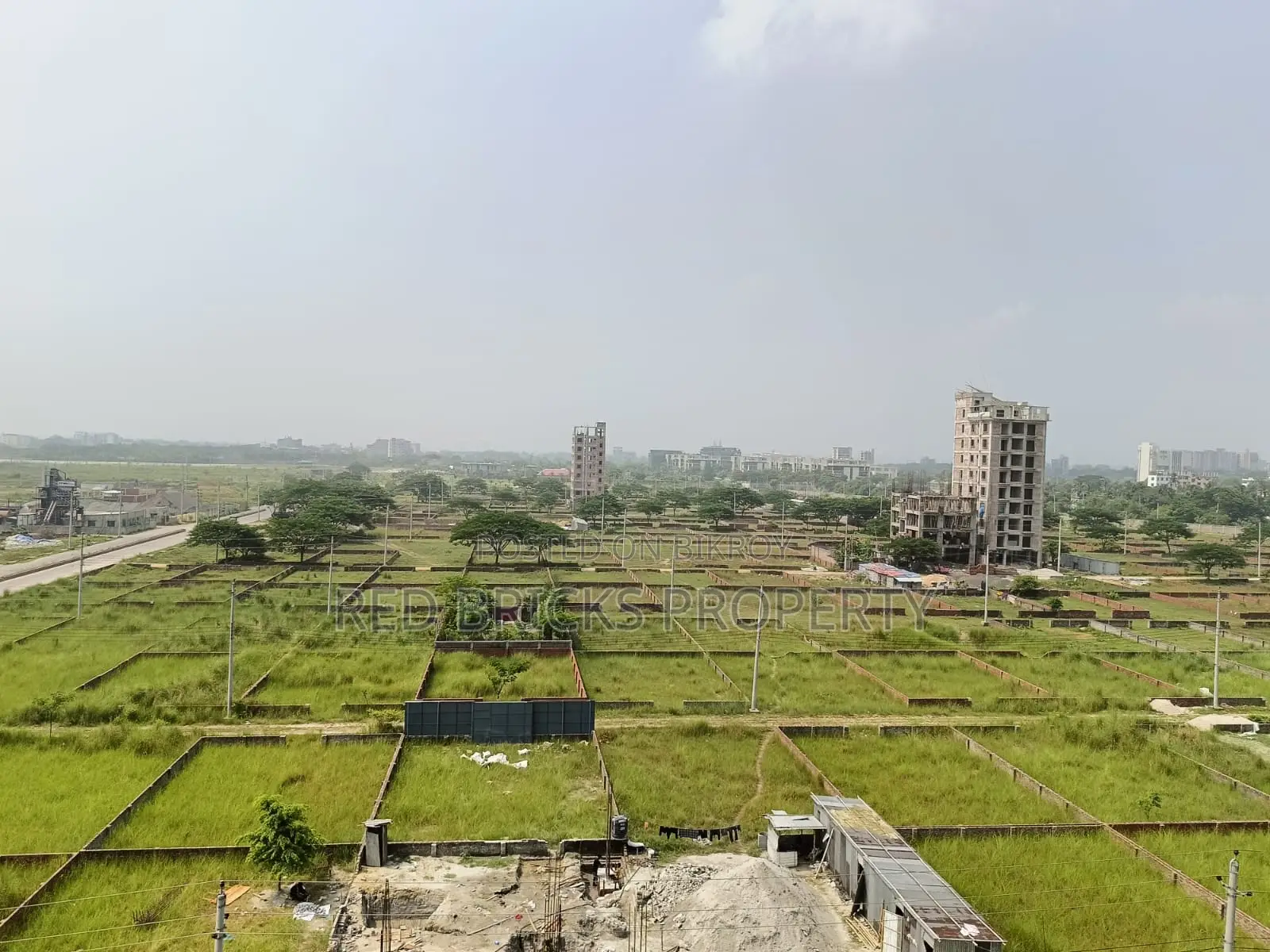 M-Block 3 Katha Prime Location Near 300ft Road