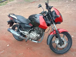 Bajaj Pulsar 150 2016 Black