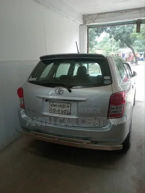 Toyota Axio 2010 White