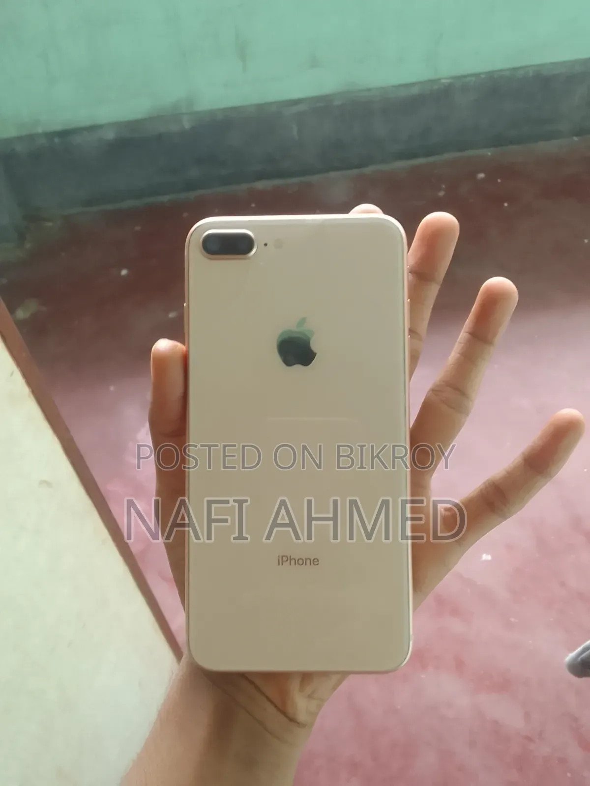 Apple iPhone 8 Plus 64 GB White