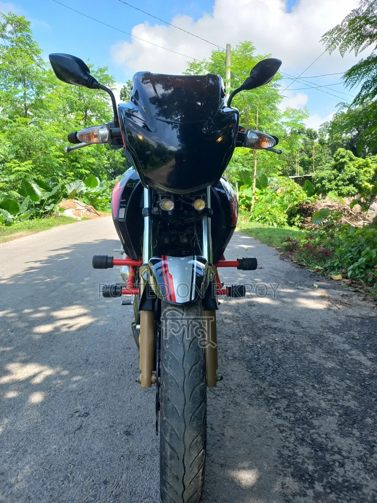 টিভিএস ২০২২ ব্ল্যাক