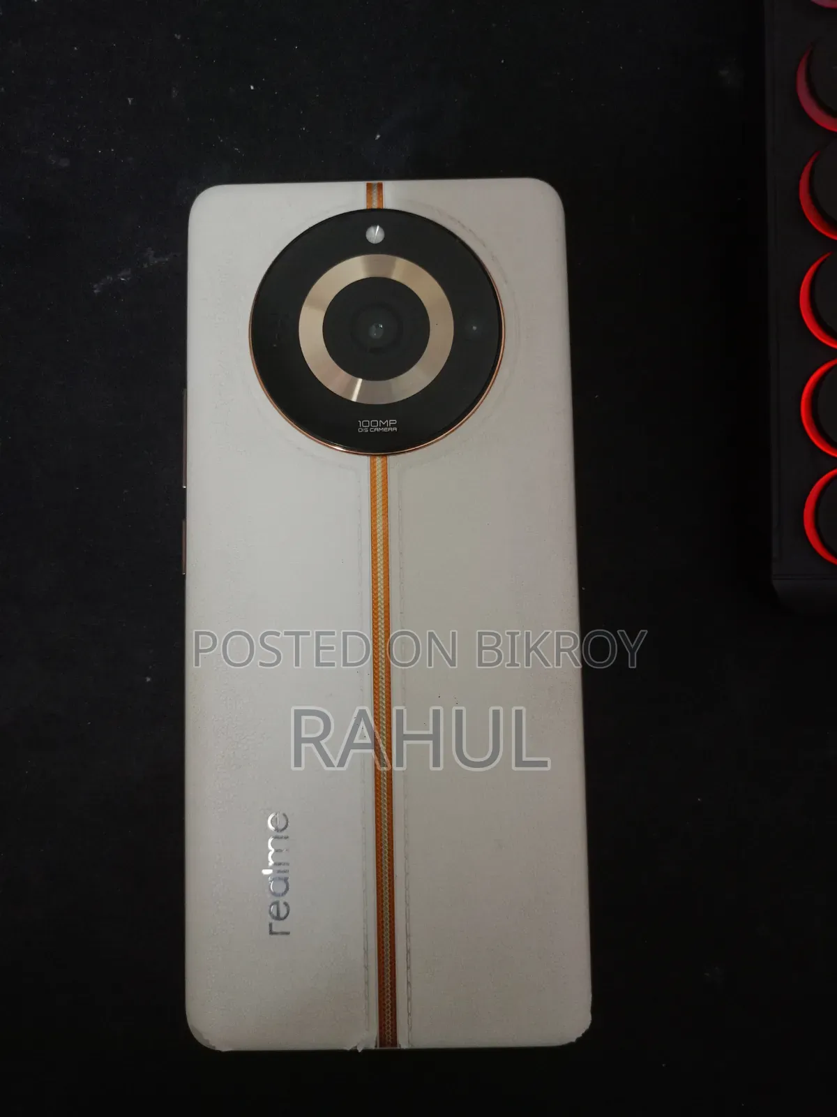রিয়েলমি ১১ প্রো ১২৮ জিবি গোল্ড