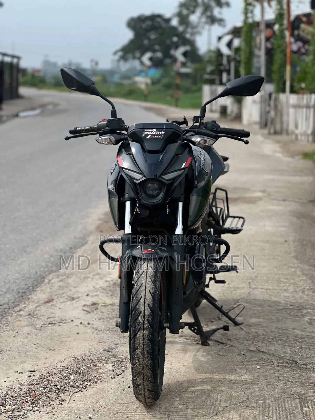 Bajaj Pulsar N160 2023 Black