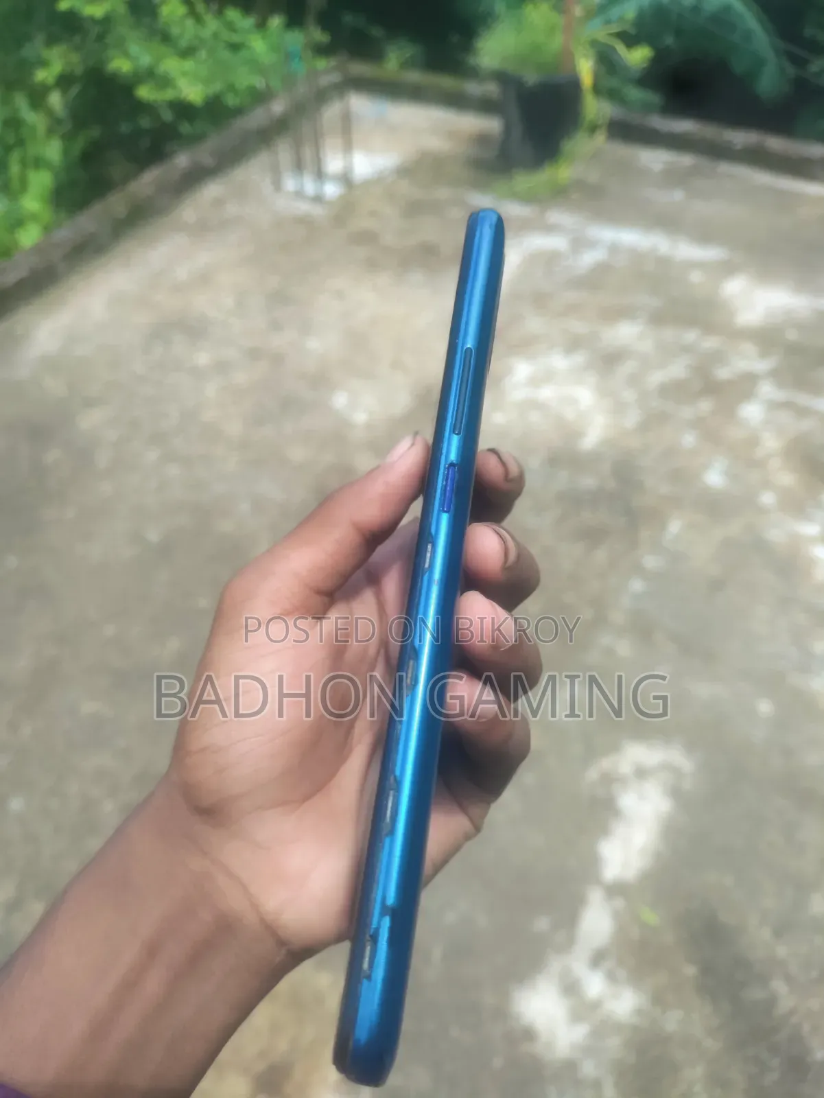 ইনফিনিক্স হট ৯ প্লে ৩২ জিবি নীল