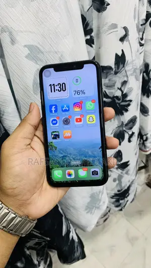 Apple iPhone XR 128 GB Black