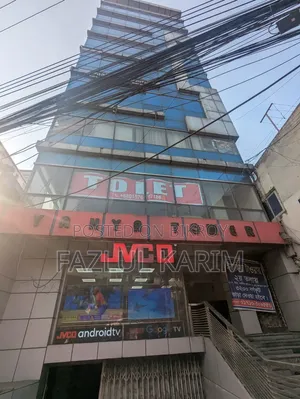ভাড়ার জন্য বাণিজ্যিক জায়গা