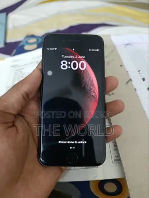 Apple iPhone 8 64 GB Black