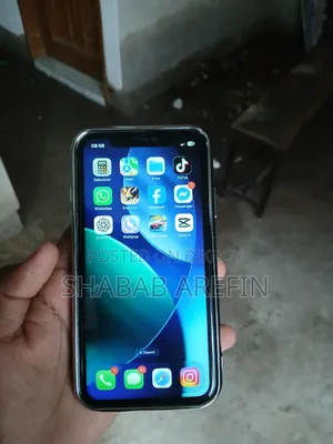 Apple iPhone 11 64 GB