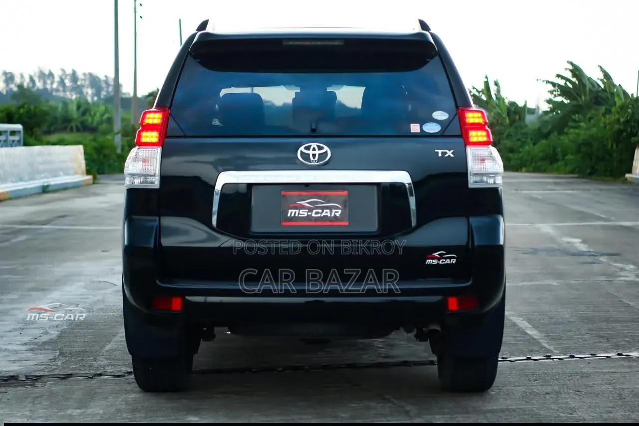 Toyota Land Cruiser Prado 2.7 i 2012 Black