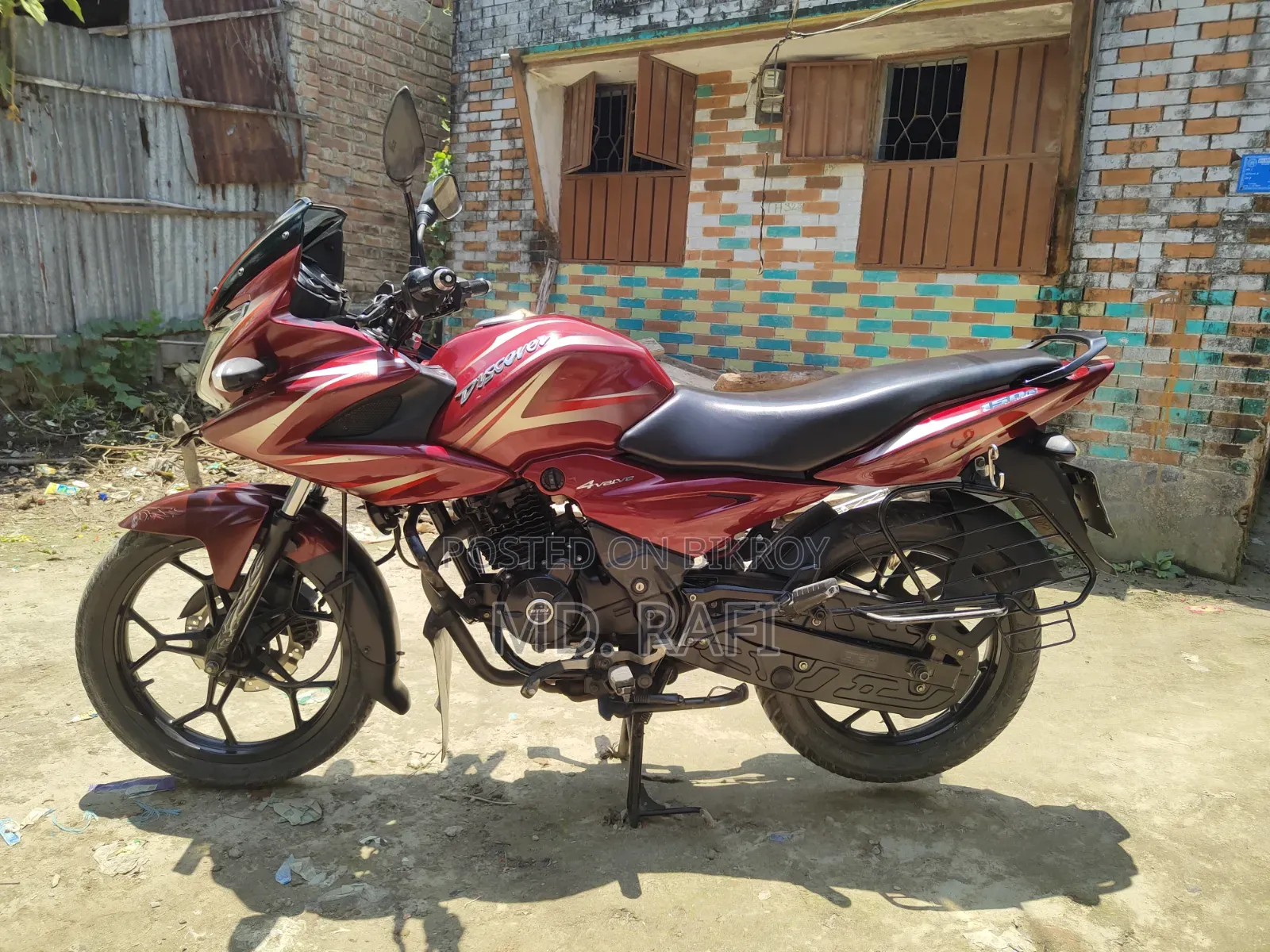 Bajaj Discover 150F 2016 Red